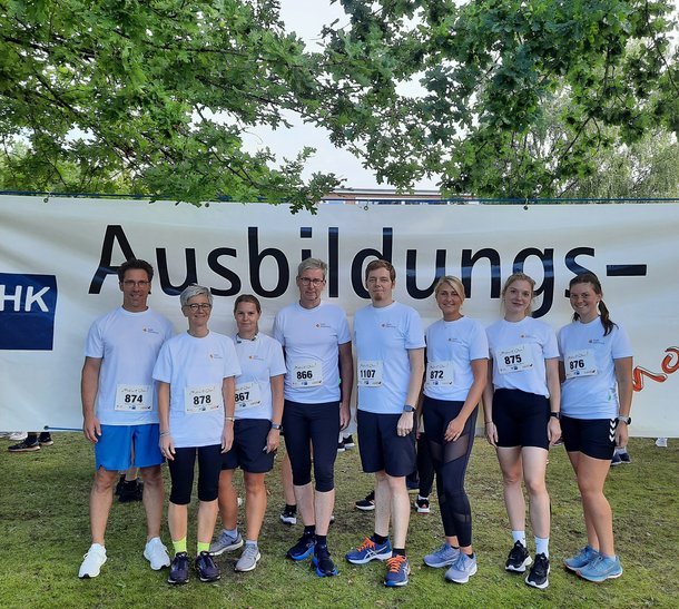 Mitarbeitende beim IHK-Ausbildungslauf. Foto: Stadt Oldenburg
